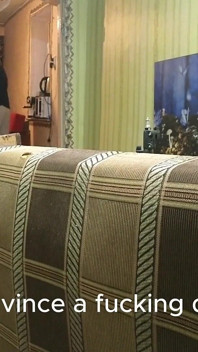 Imagens dos bastidores de uma cama sexual com bunda nua