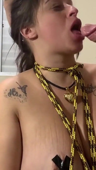 Hukuman BDSM sengit dengan cambuk, deepthroat, kongkek dubur keras dan creampie dengan air mani kentut dalam pantat submisif