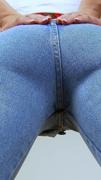 Danielle Trixie - Nice 'n' Tight 4K