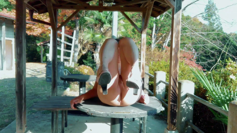 Pai-chan: Potrestej Mě svatyni Bože, pokud jsem příliš provokativní