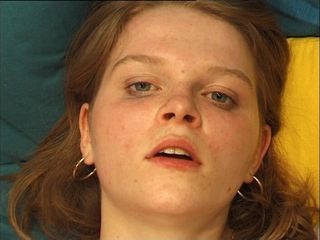 YOUR FIRST PORN: Wichsen?.. Mache Ich, Schon Lange - Синди дрочит..? Я делаю это в течение длительного времени - Cindy