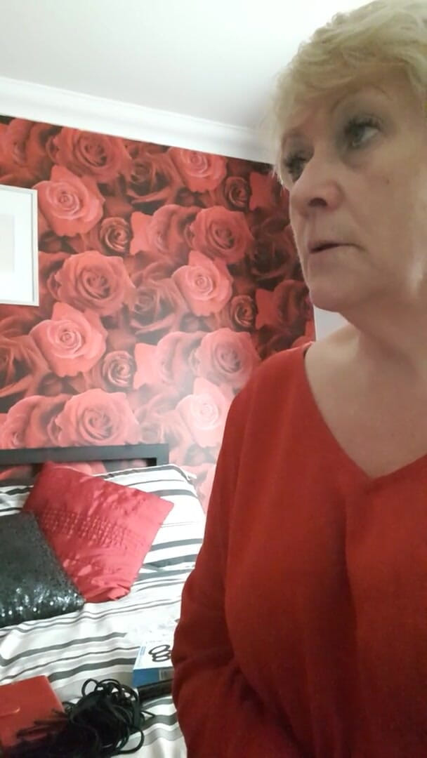 Uk Joolz: Mistress Susan &amp; Joolz ridicule his micro penis
