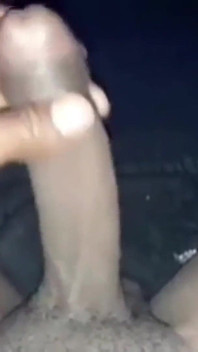 Nata4sex homealone głaska mojego dużego twardego kutasa