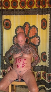 JOI by Your Favorite Shemale Mistress Naomiperv