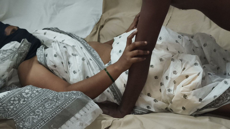 Indian innocent wife: Indian Lonely Widow After a Long Sex