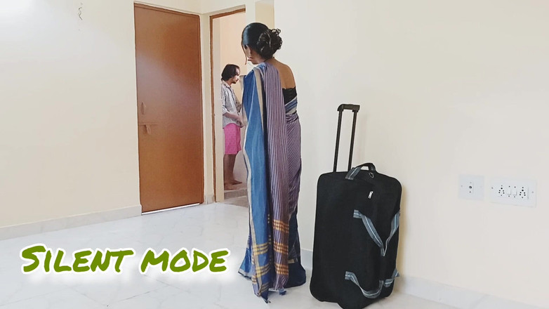 Vija: Deshi moglie tradisce con gli amici marito video porno video...