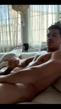 Solo Live Show Jerk Session
