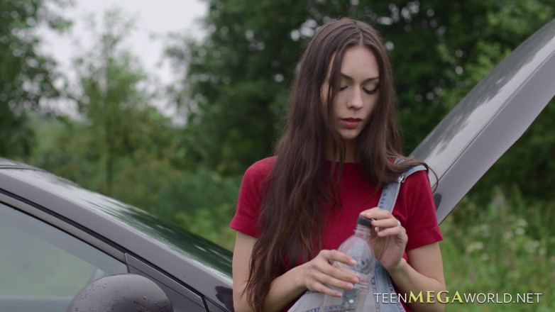 Teen Mega World: X-angels - lucky hiker