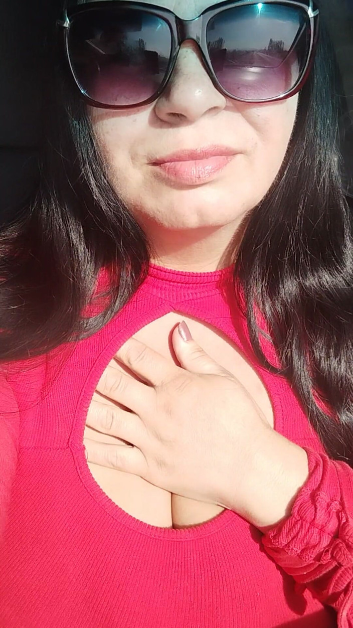Riderqueen: Tits of My Husband - Video for Fans