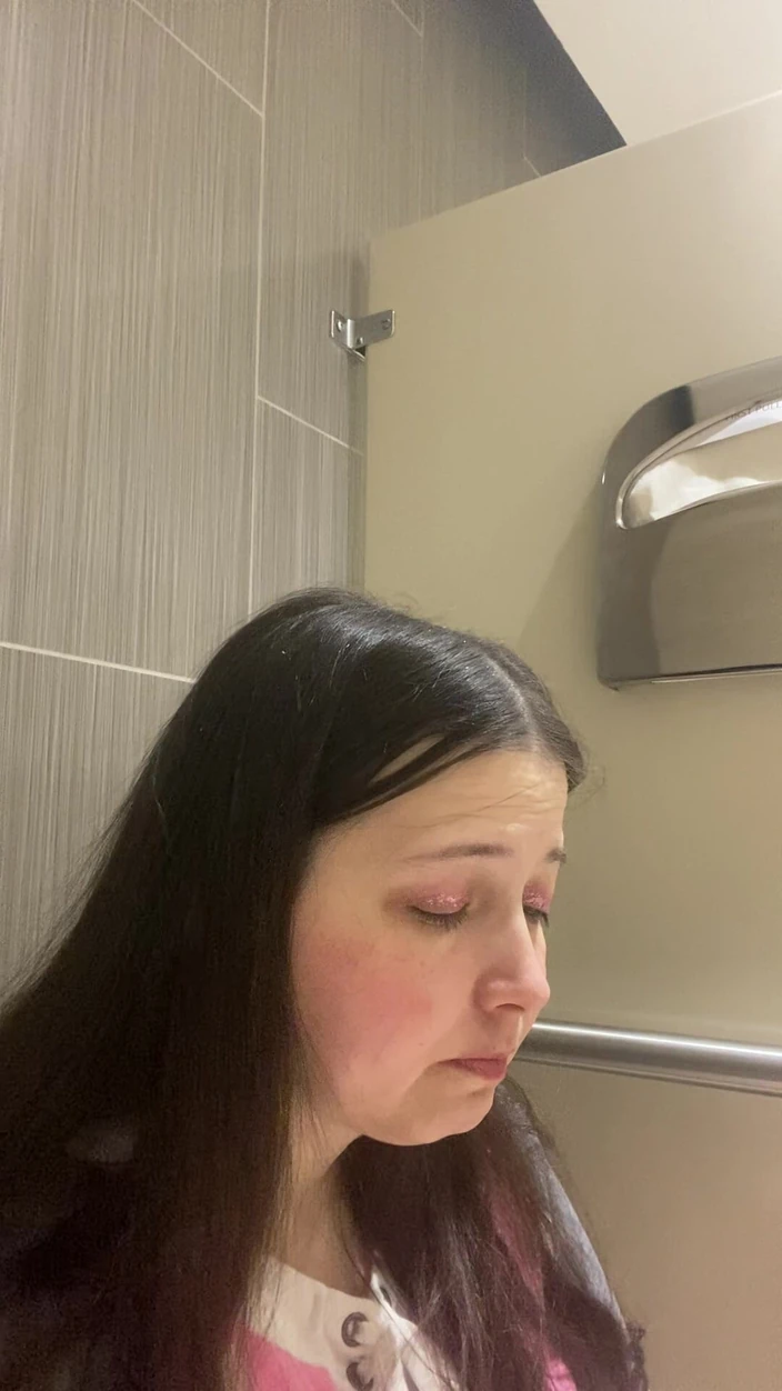 MissChrystalline: Unplanned but a Very Welcome Orgasm