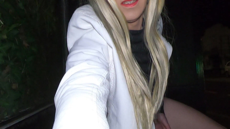 The Midnight Minx: Icy Bus Shelter