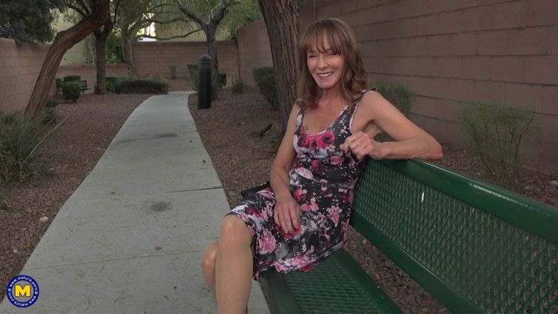 Mature NL: Mature Cyndi Sinclair Wants to Show You Her Wicked Ways