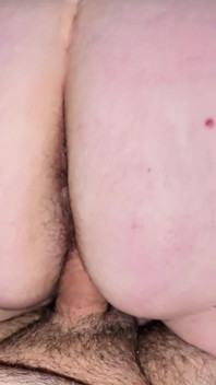 Dicke weiße bBW-MILf bekommt dicken hintern gespreizt - große ladung Insade
