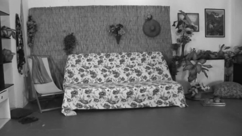 Xtime Network: 幅の十代は、年上の男によって砲撃されます