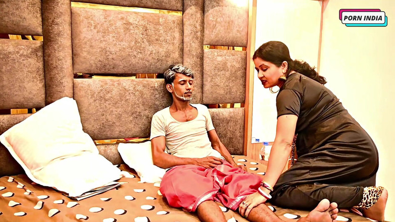 Porn India Studio: Caliente hermosa chica folla viejo hombre