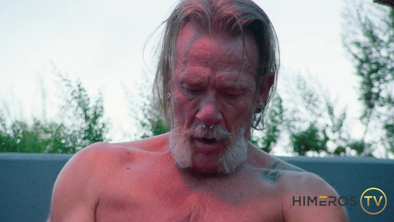 Himeros.tv: Ateşin etrafında