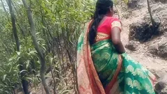 A Village Chitting Wife Fucking with a College Student in Forest