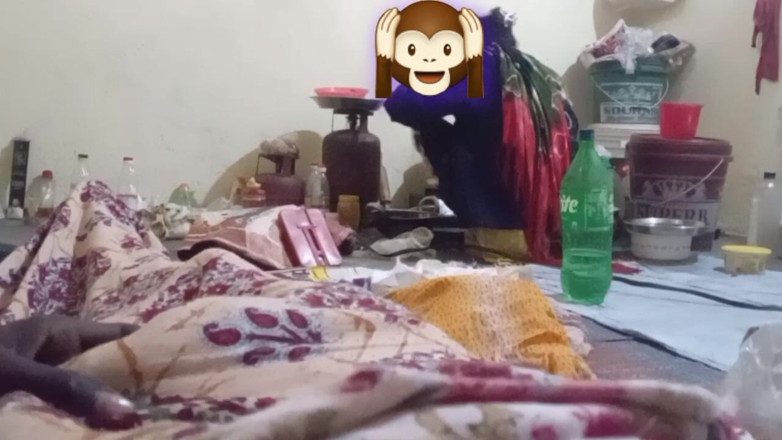 Bengaliauntykichut: I Was Cooking and the Guy Masturbated Behind My Back....