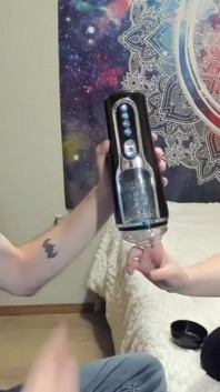 Roztahování automatického masturbace foreglad Fenian