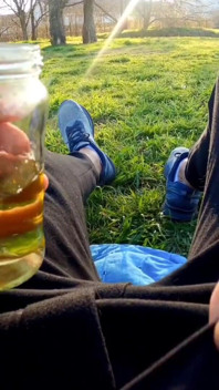 Pisse trinken auf der straße riskiert echt