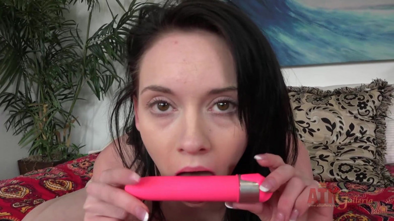 ATKIngdom Fans: Athena Rayne haar schaamlippen. Ze heeft zoveel plezier!