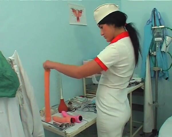 Rosetti: Dr. Kinks enfermeira de nylon