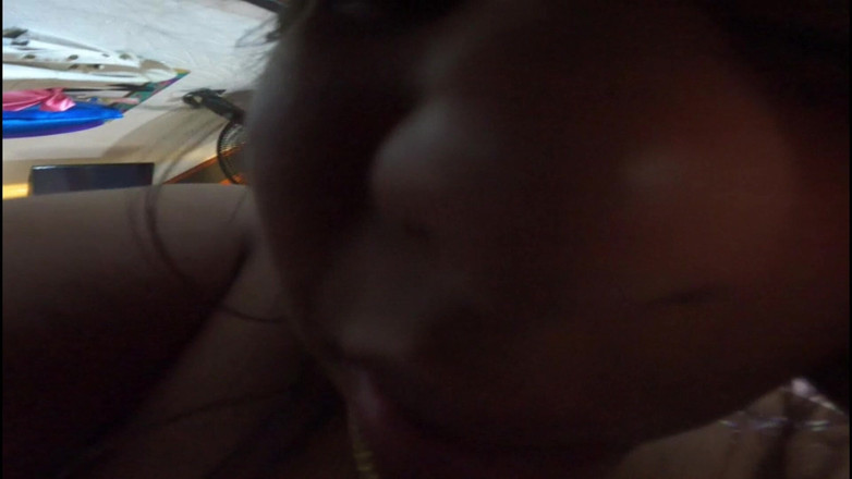 Jhodez1: 흑형 자지를 타고 있는 두꺼운 엉덩이의 거유녀 보지를 핥는 거유녀 베네수엘라 선교사 섹스 로션 - Jhodez1