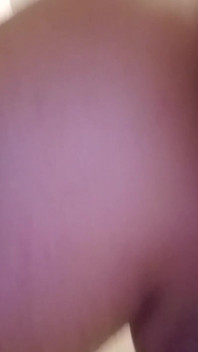 CD Michelle in Shower Close up Bent Ass 9 Sec