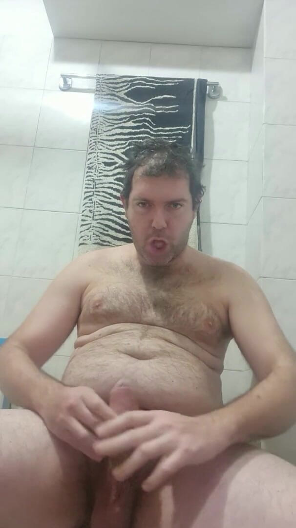 Mirko2589: Velký penis v koupelně