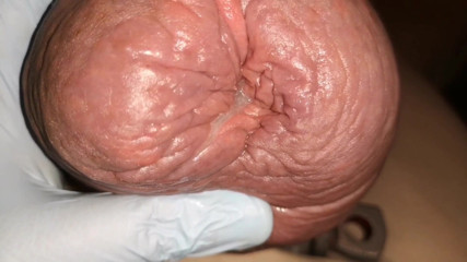 Monster_Meat_: Nahaufnahme beim abspritzen