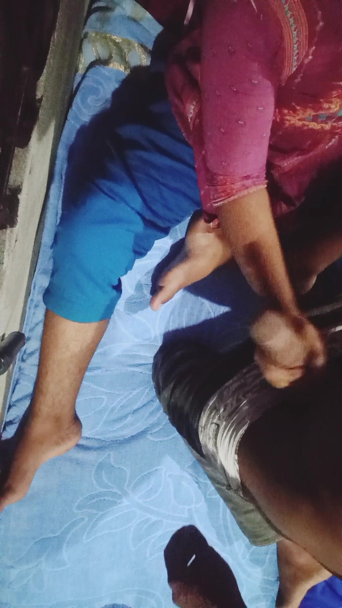 Deshi women: Zamiloval jsem se do svého nevlastního bratra a měl sex