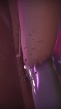 B021 巨人女性の胸の交渉、おならをする顔、座っている男性が縮んで女性の膣に閉じ込められ、完全版