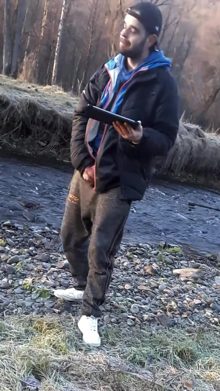 jerkofflover: Kışın Doğada Benim Peşinde