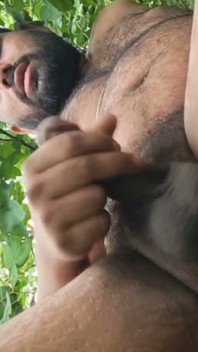 หนุ่มขนดก Desi เดี่ยวเอาท์ดอร์ - ฟรี (ล็อคยิงน้ําเงี่ยนเต็มตัว)