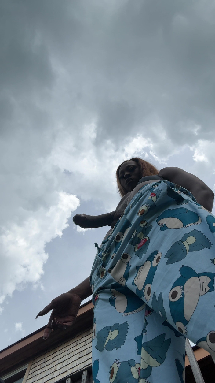 Vanniall: Bắn tinh ồ ạt ngoài trời