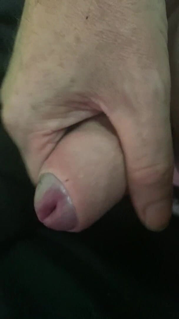 Virgin Crossdresser "Oidacat": Fkn tosser