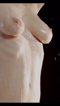 そのレモンを絞る!