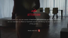 Sexy dívka během orgasmu z tvrdého šukání