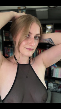 I know exactly how we should spend the night 