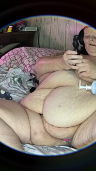 Mengepam pantat dan pepek berair menyumbat pepek Omfg si jalang seksi yang seksi memancut mani