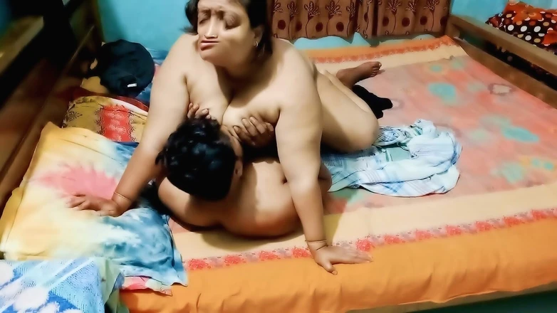 Porno virtual onalar va keksa ayollar