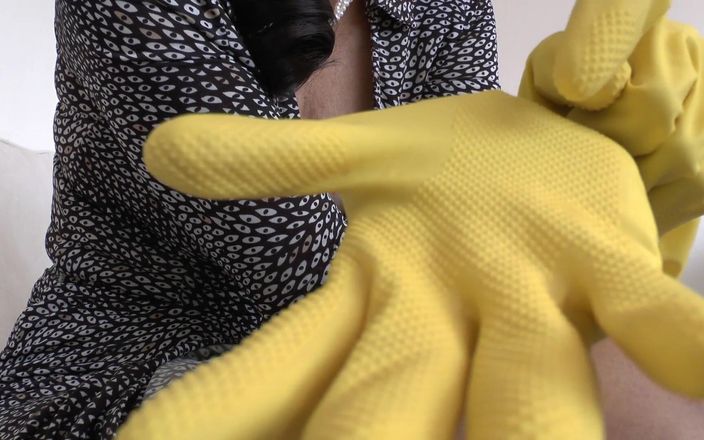 Lady Victoria Valente: Appartenere a me da solo, istruzioni per la masturbazione perverse!...