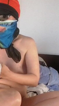 Amateur-stiefmutter leckt eis