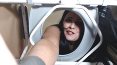 Abby Anna: Cuzão adoração escravo no banheiro