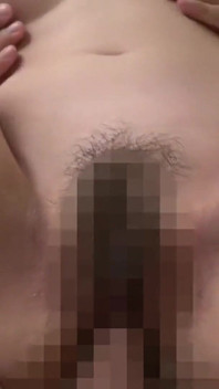 Ohromující půlponoponská modelka g-cup čelila první životní zkušenosti, na které by nikdy nezapomněla