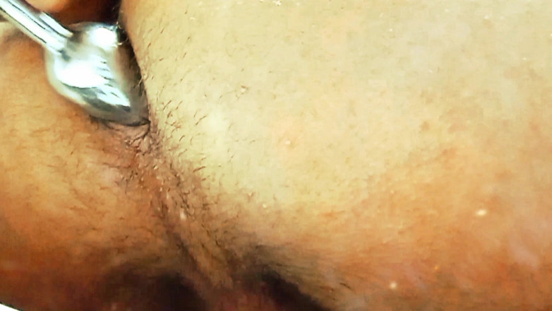 Willy Alexandru Petre: Masturbation en douceur dans mon trou sexy