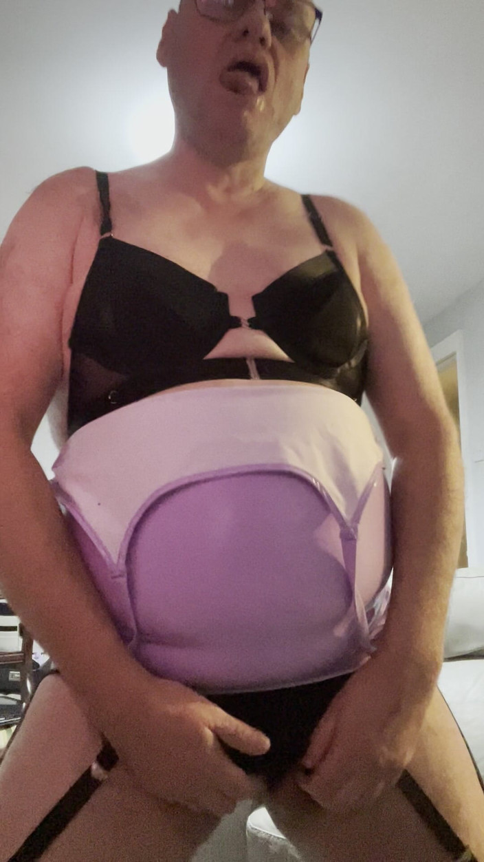 Ancient456: Ik ben er zo wanhopig voor jongens