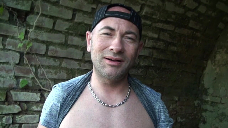Jess Royan XXX: Stepdaddy fucking me bareback in exhib outdoor