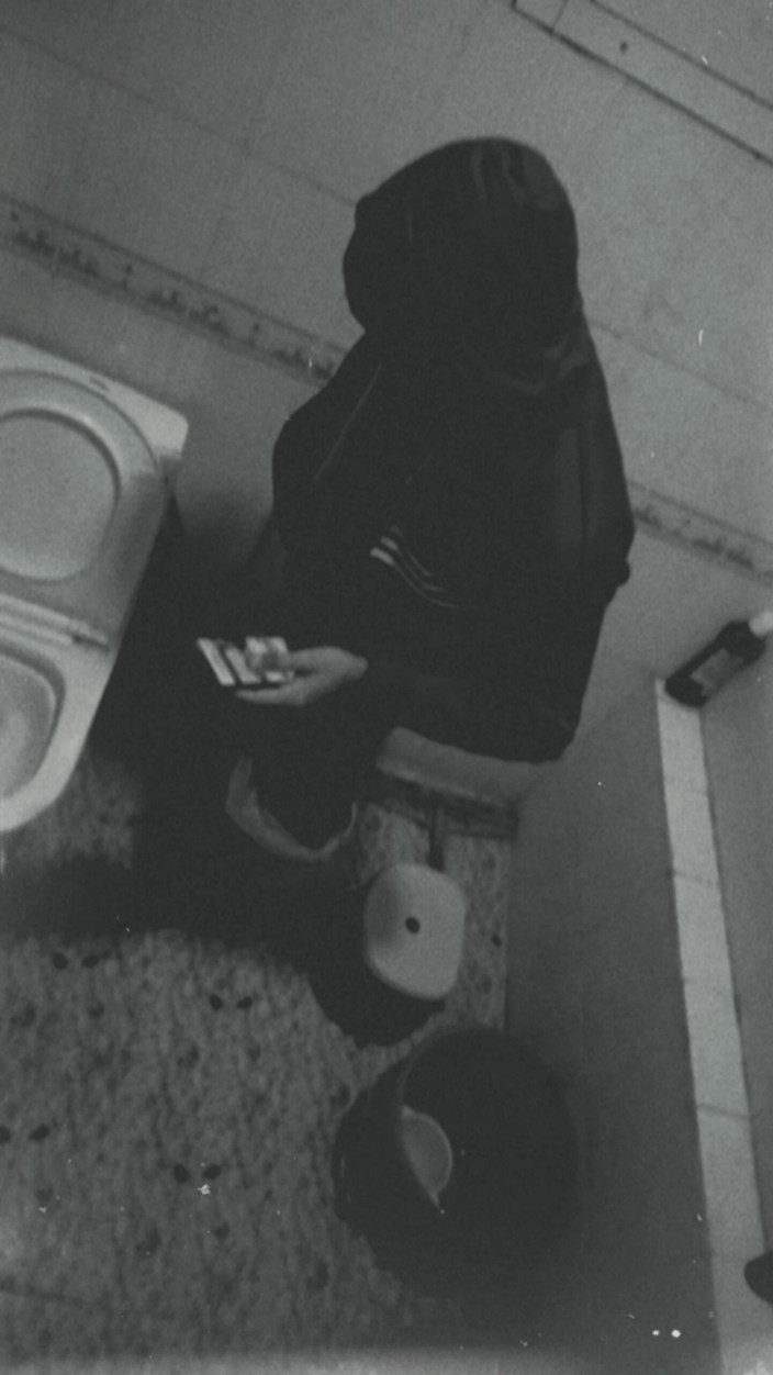 Brijesh 270: Widziałem wszystko, co mój pasierb robił w łazience przed kamerą