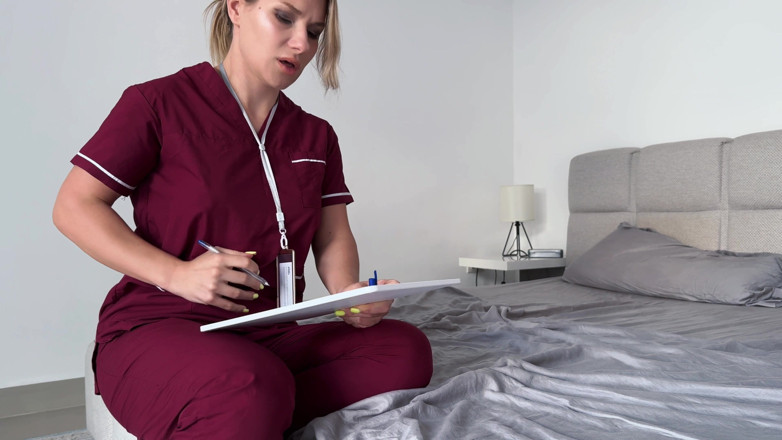 Mrs Peachesxx: Emergency Fart Therapy Breathe Deeper with My Stinky Gassy